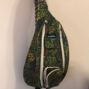 Kavu shoulder bag-NOT IN CIRCULATION ANYMORE!!!